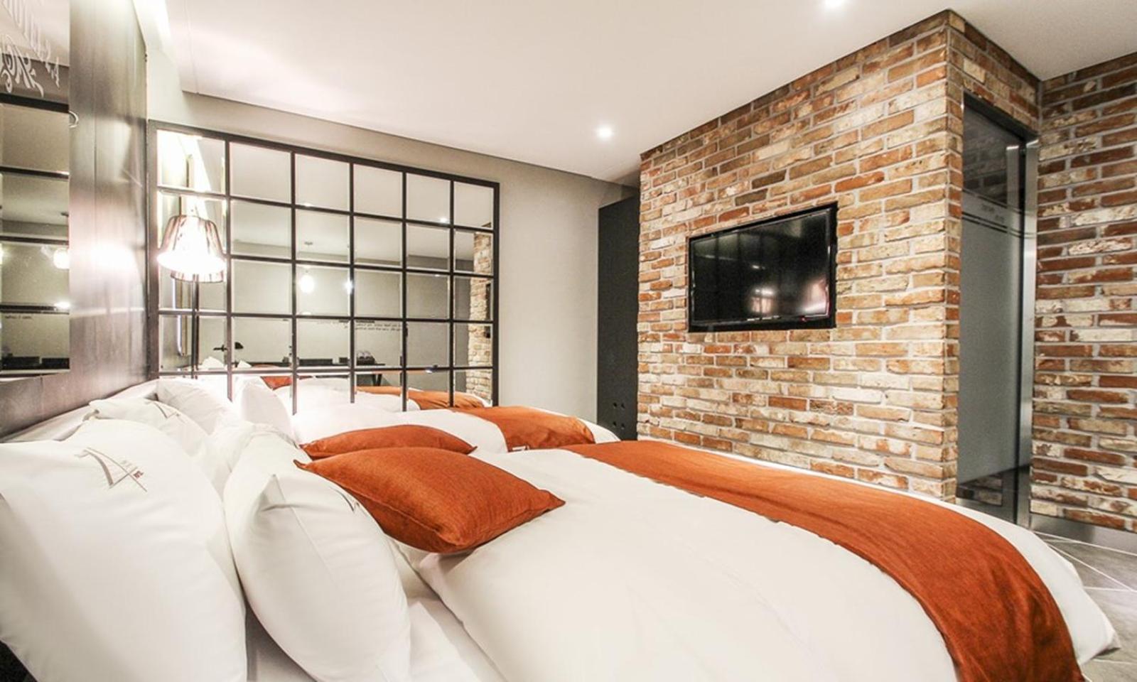 Hotel Jamsil 2.4